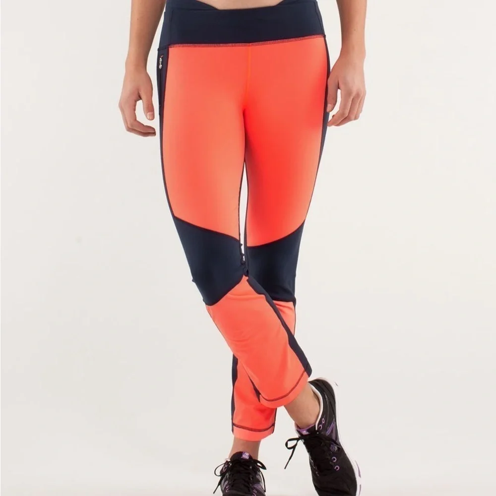 Lululemon Pump It Up Pant *small stain*